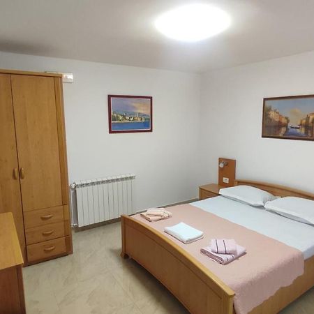 Apartments Familia Будва Экстерьер фото
