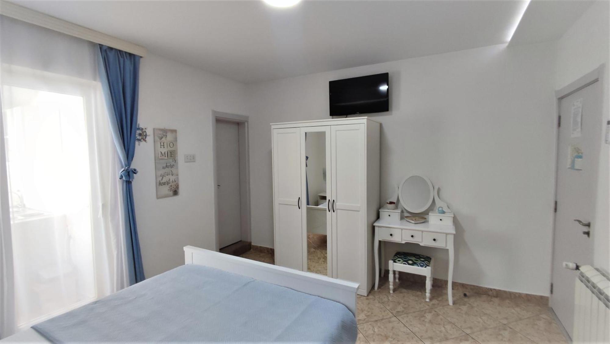 Apartments Familia Будва Экстерьер фото