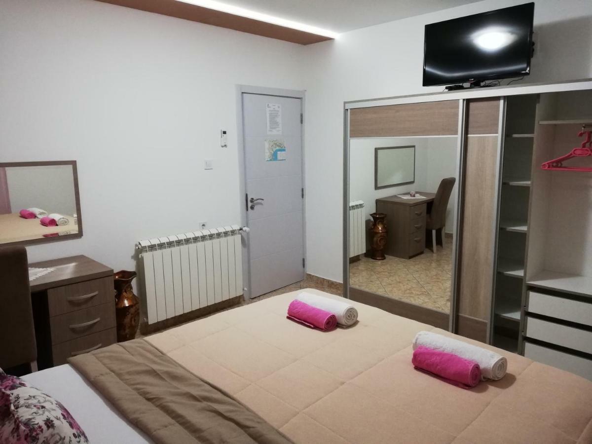 Apartments Familia Будва Экстерьер фото