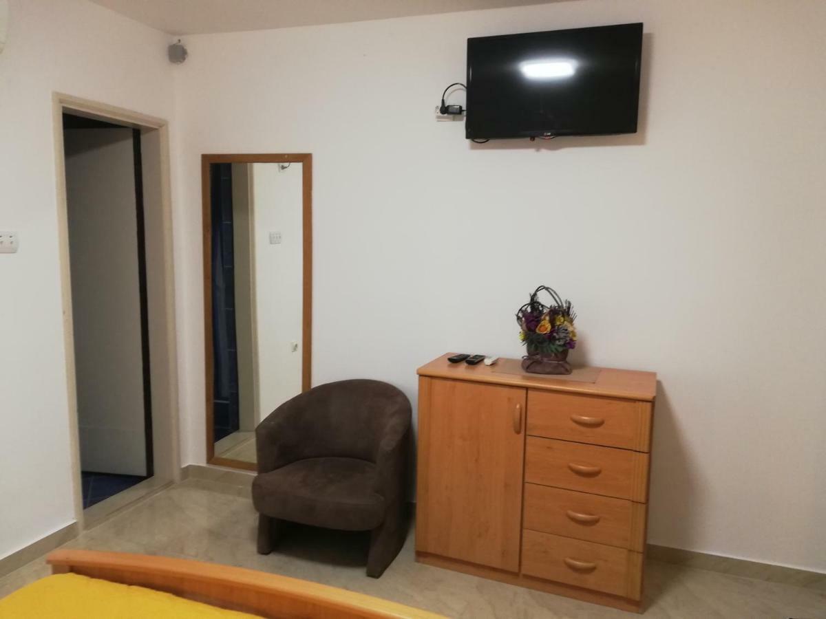 Apartments Familia Будва Экстерьер фото